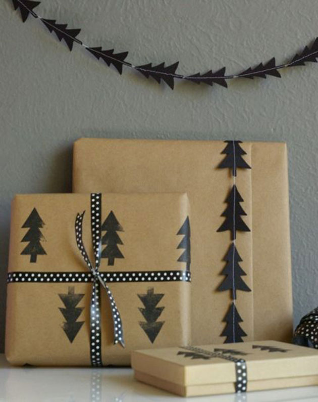Idea para envolver regalos con papel personalizado