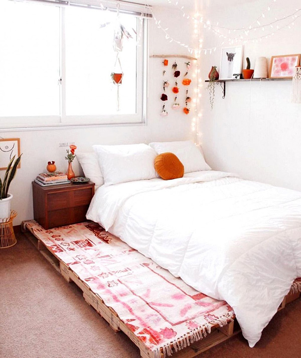 Un dormitorio bohochic / bohemio moderno