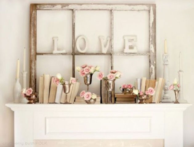 Salón con decoracion romantica