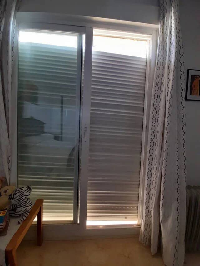 Storuri rasucite si sparte