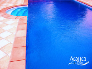 piscina-azul-2