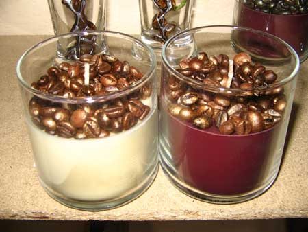 velas-decoradas-con-granos-de-cafe
